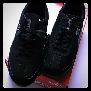 Puma sneakers